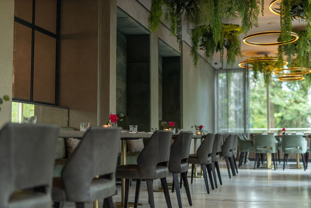 Parkhotel Schmid 43/63