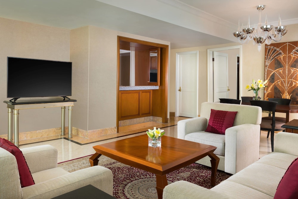 Sheraton Surabaya 25/39
