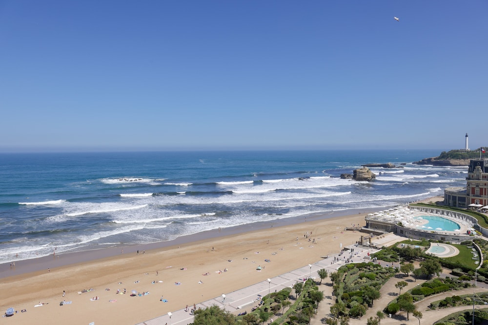 Le Victoria Surf A Biarritz 30/42