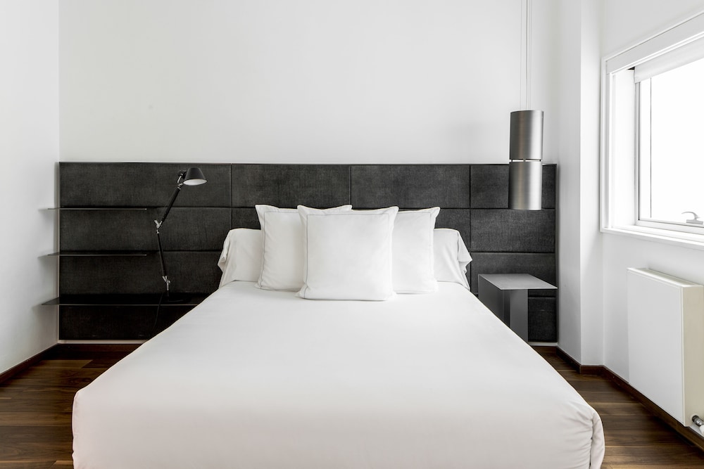 Suites Avenue 13/46