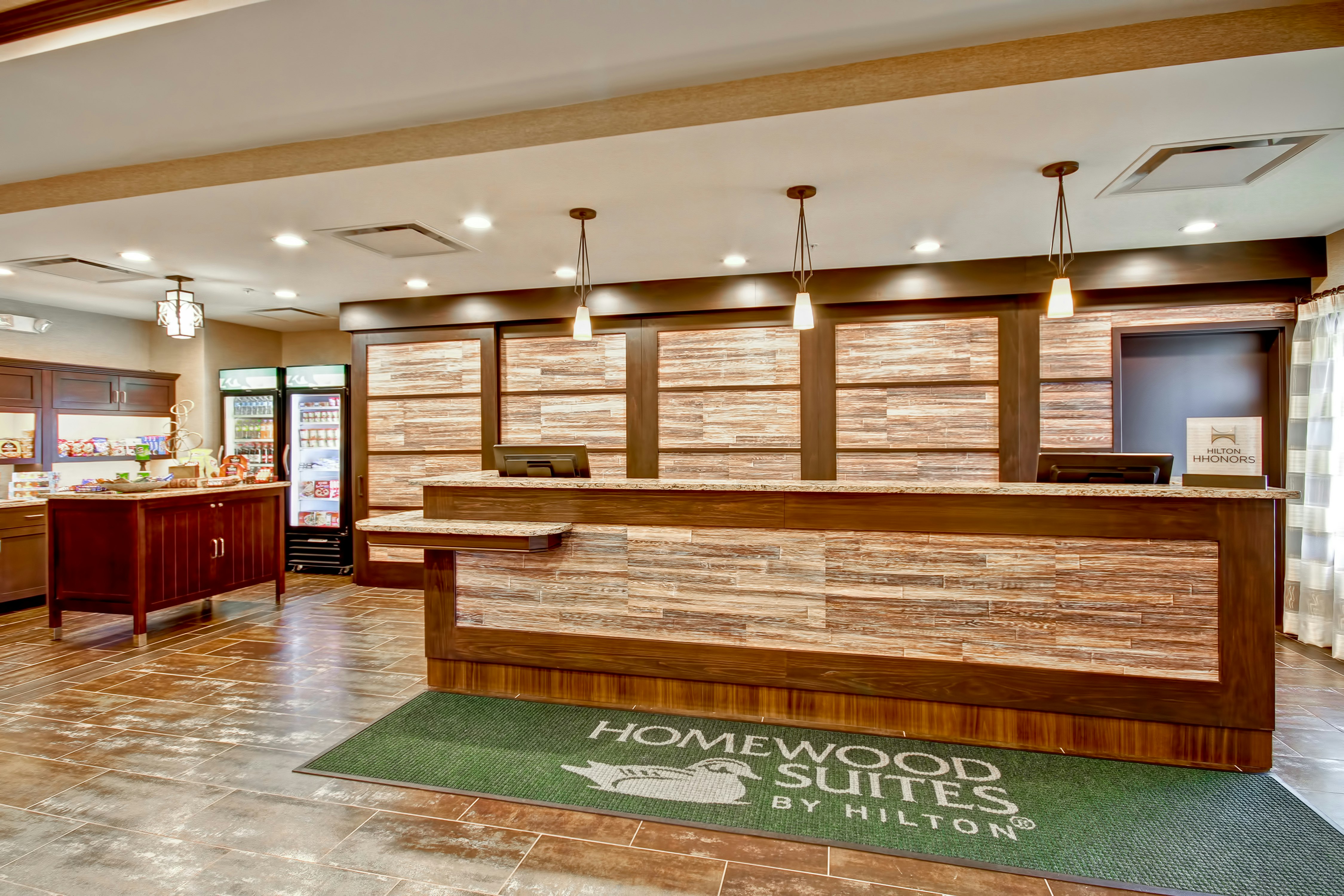 Lobby at HOMEWOOD SUITES BY HILTON BRIDGEWATER/BRANCHBURG, BRANCHBURG - NJ
