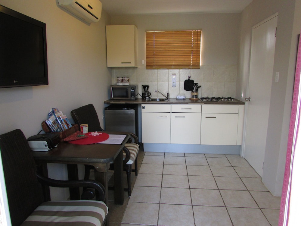 ARUBA TROPIC APARTMENTS 14/31