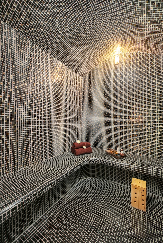 Le Chanvre Hanoi Hotel & Spa 22/50