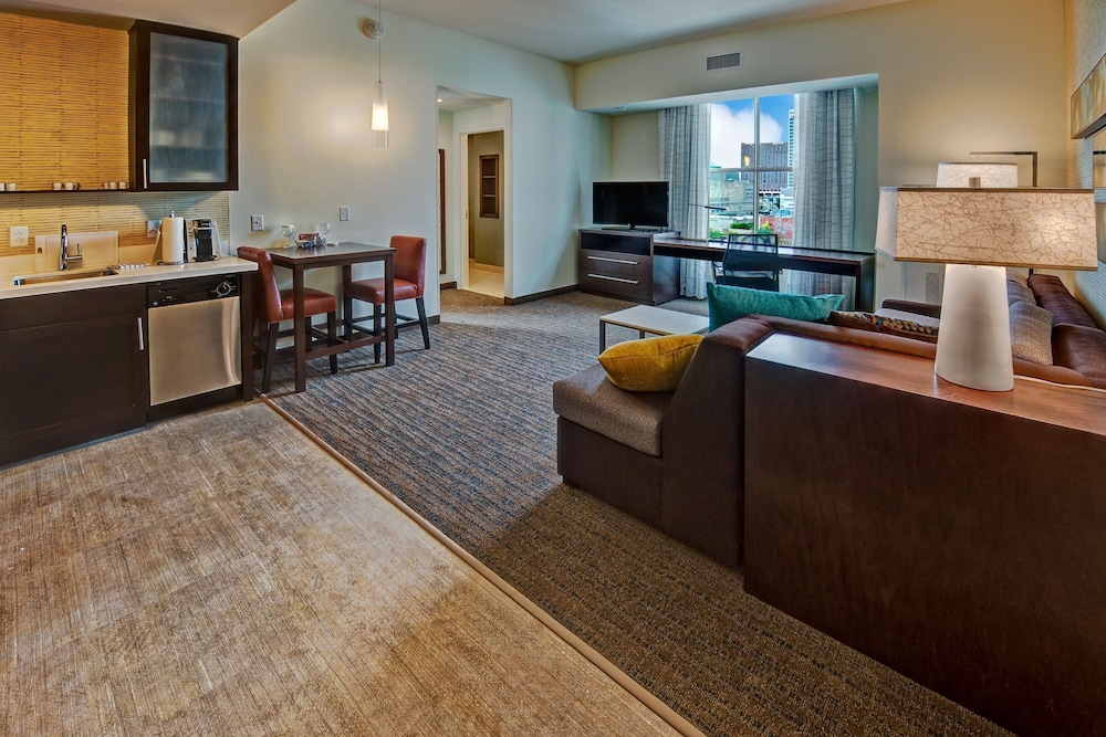 Residence Inn Kansas City Downtown Convention Center 29/45