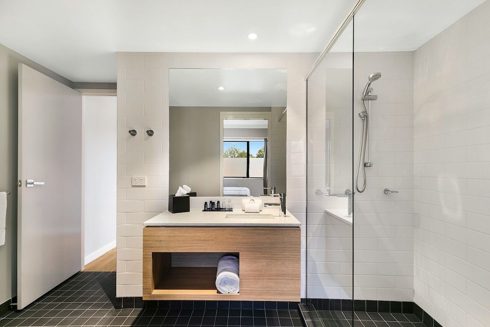 شقة بسرير كينج وسريرين منفصلين بغرفتي نوم، Potters Boutique Hotel 6/6