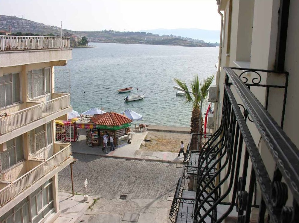 Foca Kumsal Hotel 41/50