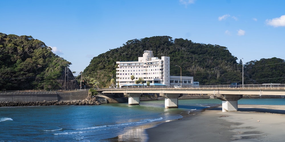 Hotel Season Nichinan 52/54