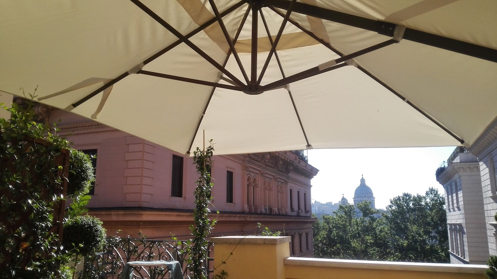 HOTEL RESIDENZA CAVALLINI 6/32
