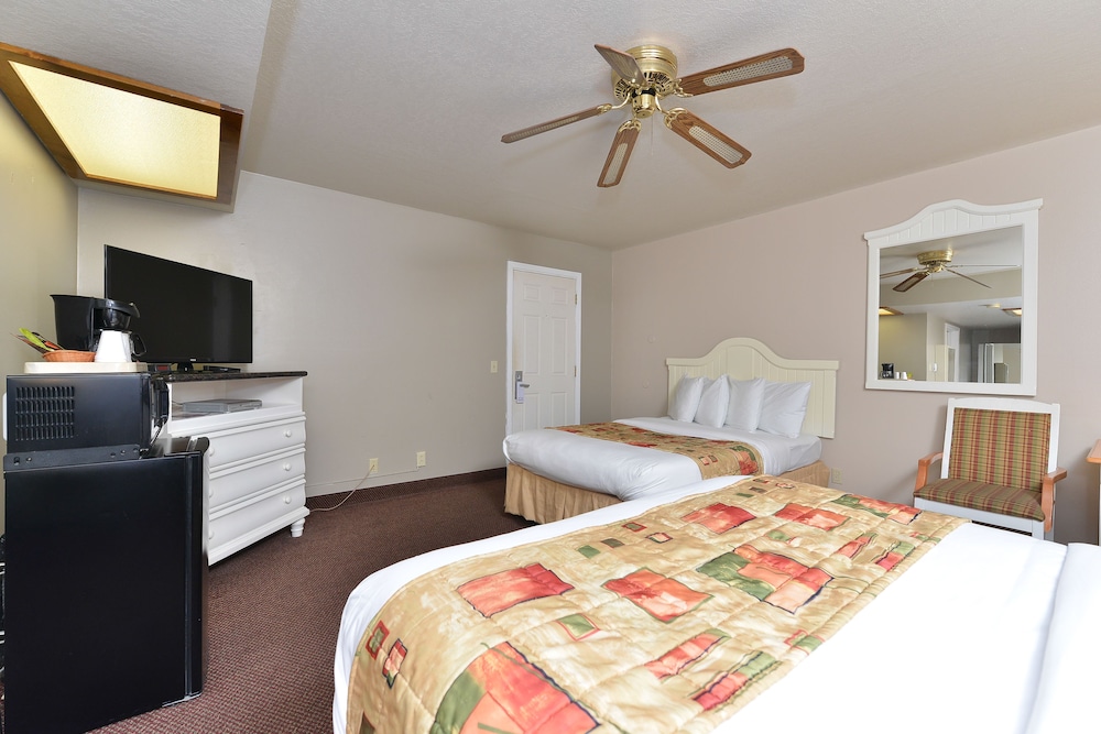 Bay View Inn 23/53