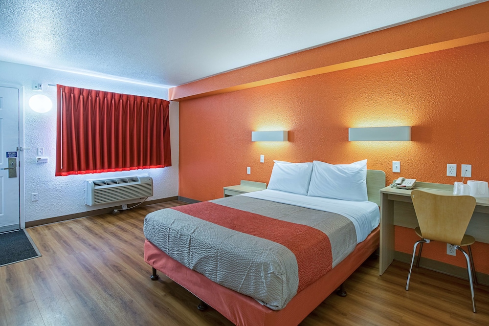 Motel6 Hammond, IN - Chicago Area 27/59