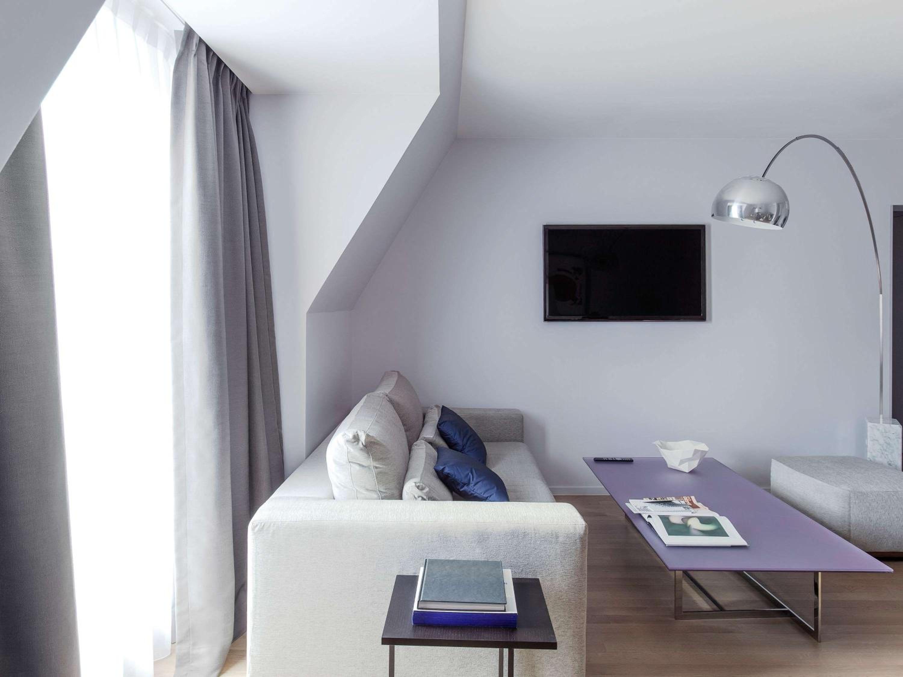Duplex, Apartment, King Bed, Sofa