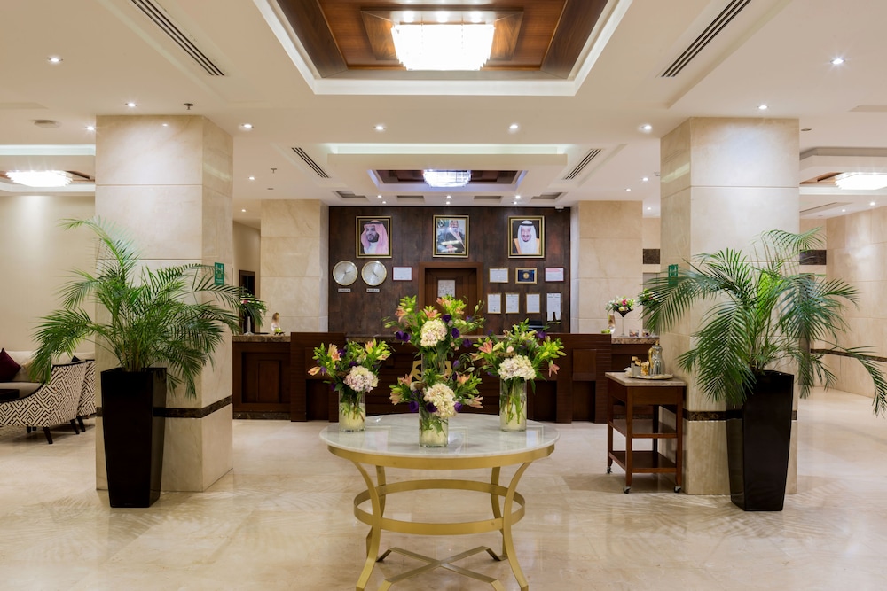 فندق نافيتي ورويك الخبر(Naviti Warwick Al Khobar Hotel) 33/39