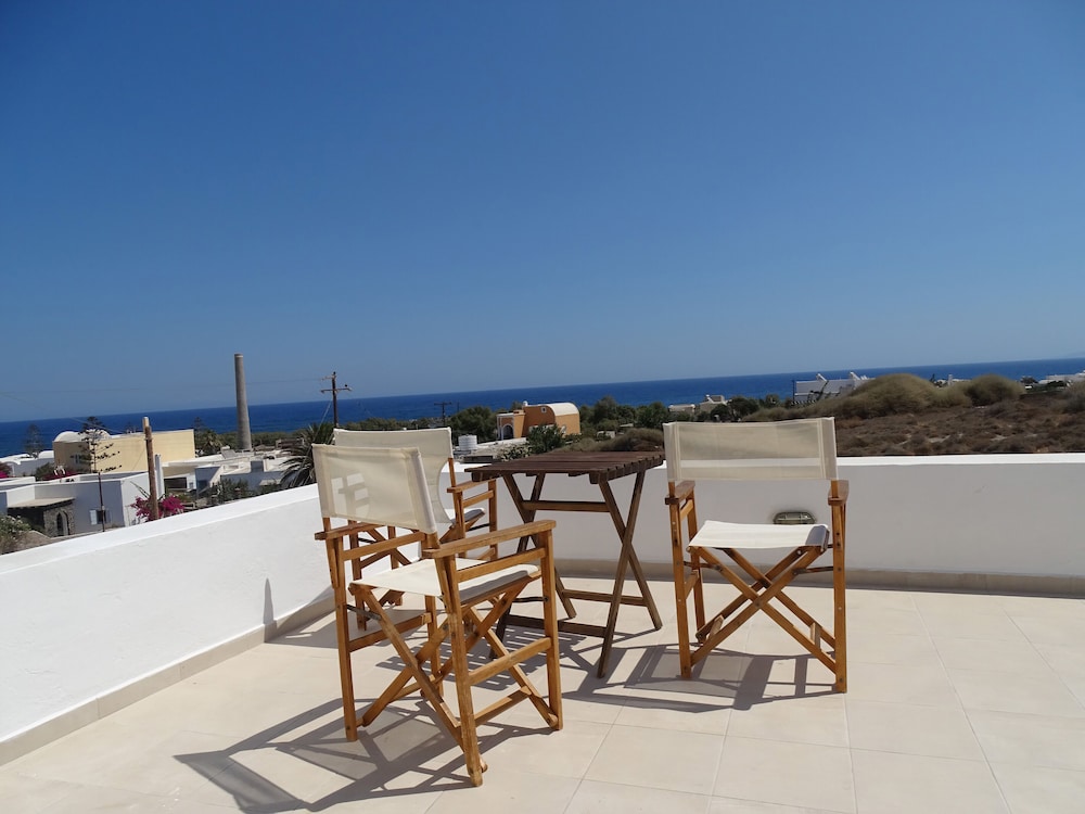 MONOLITHOS HOTEL 36/55