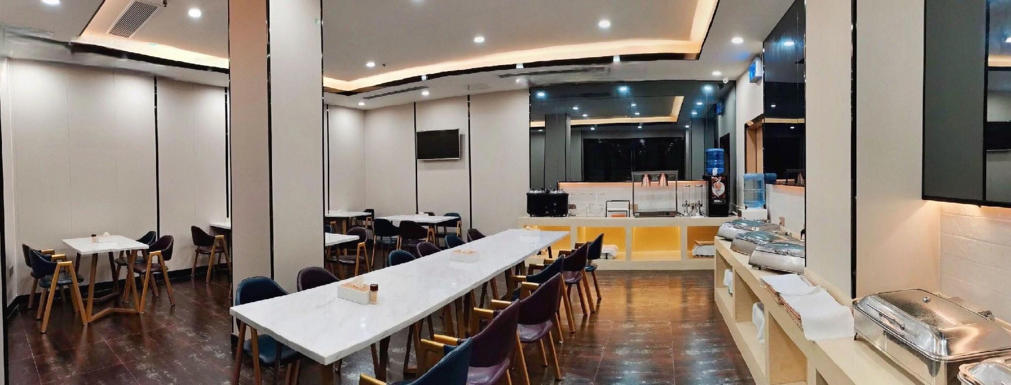 Lavande Hotels Guangzhou North Railway Station 50/53