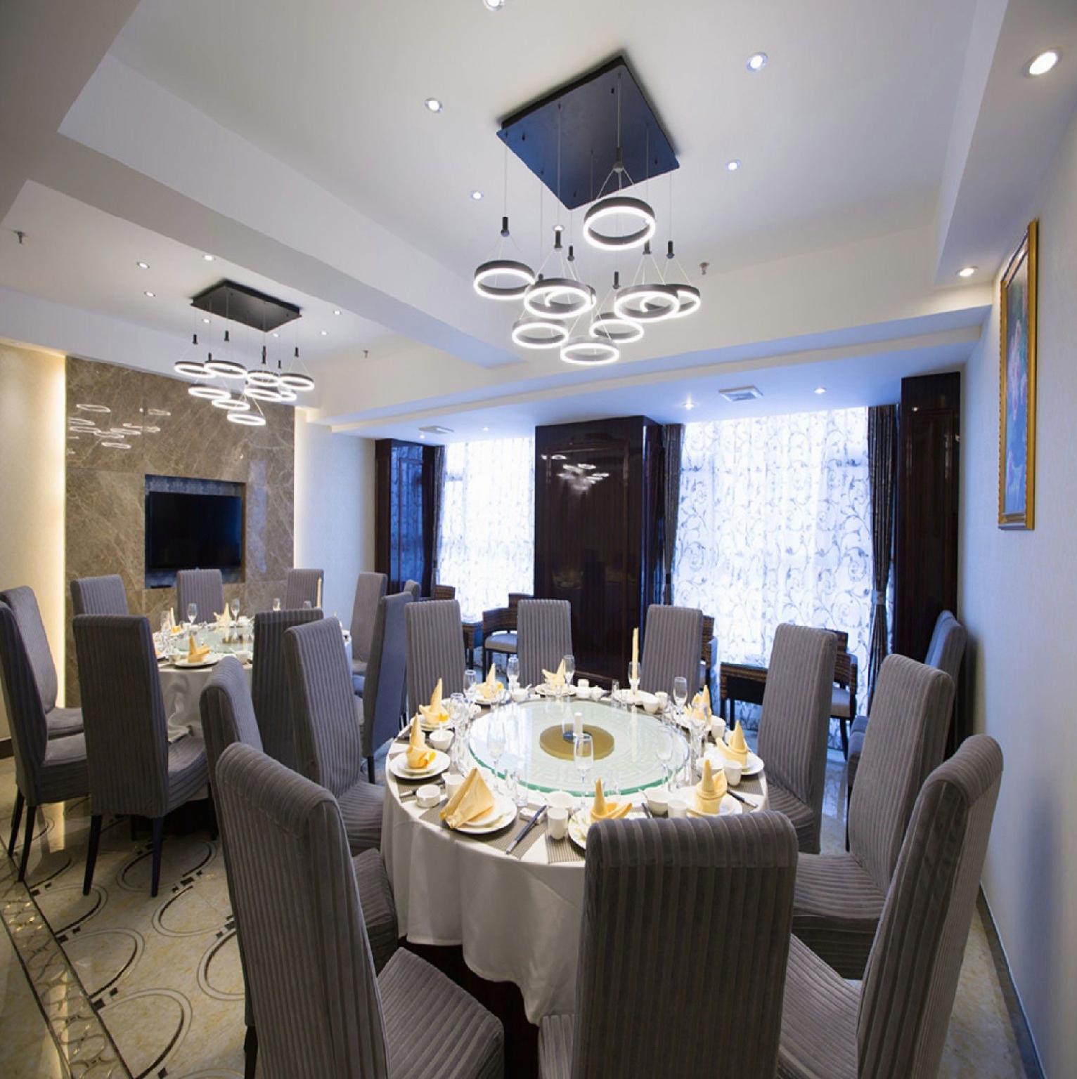 Vienna International Hotel (Zhumadian Huayuan Xuefu) 29/37
