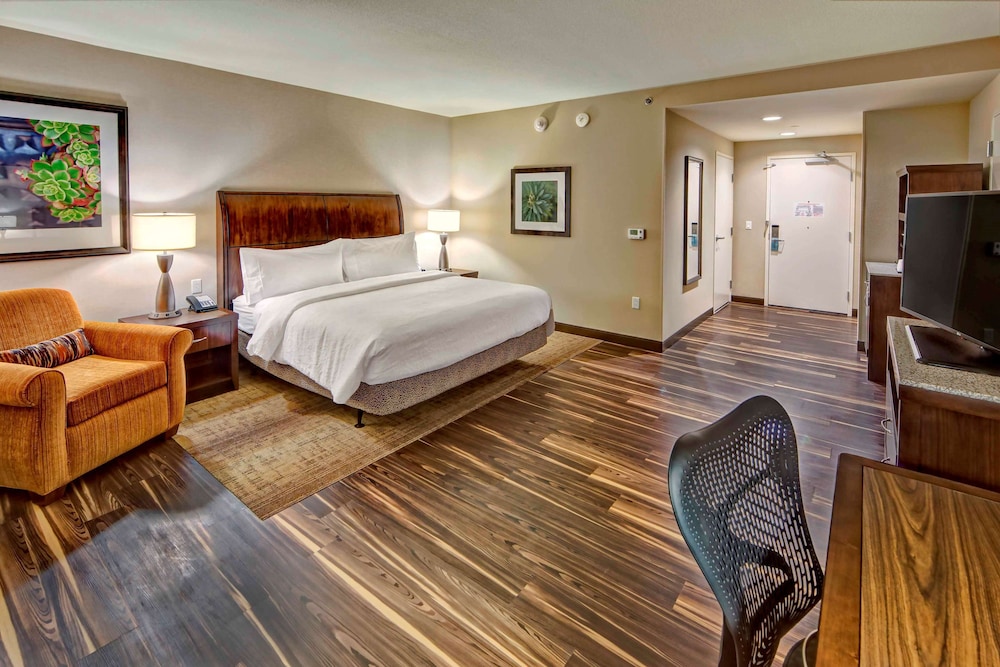 HILTON GARDEN INN NASHVILLE BRENTWOOD 15/75