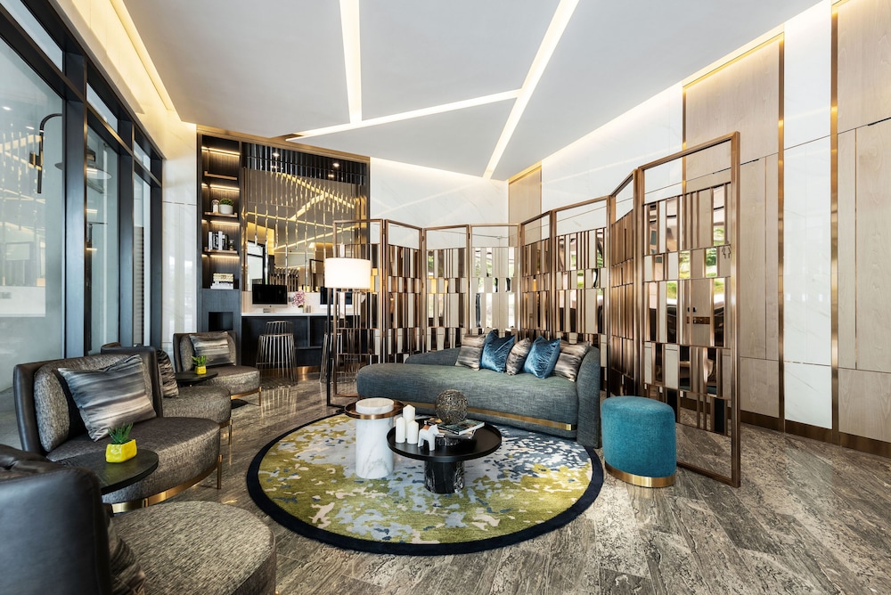 Orchard Grand Court 46/64