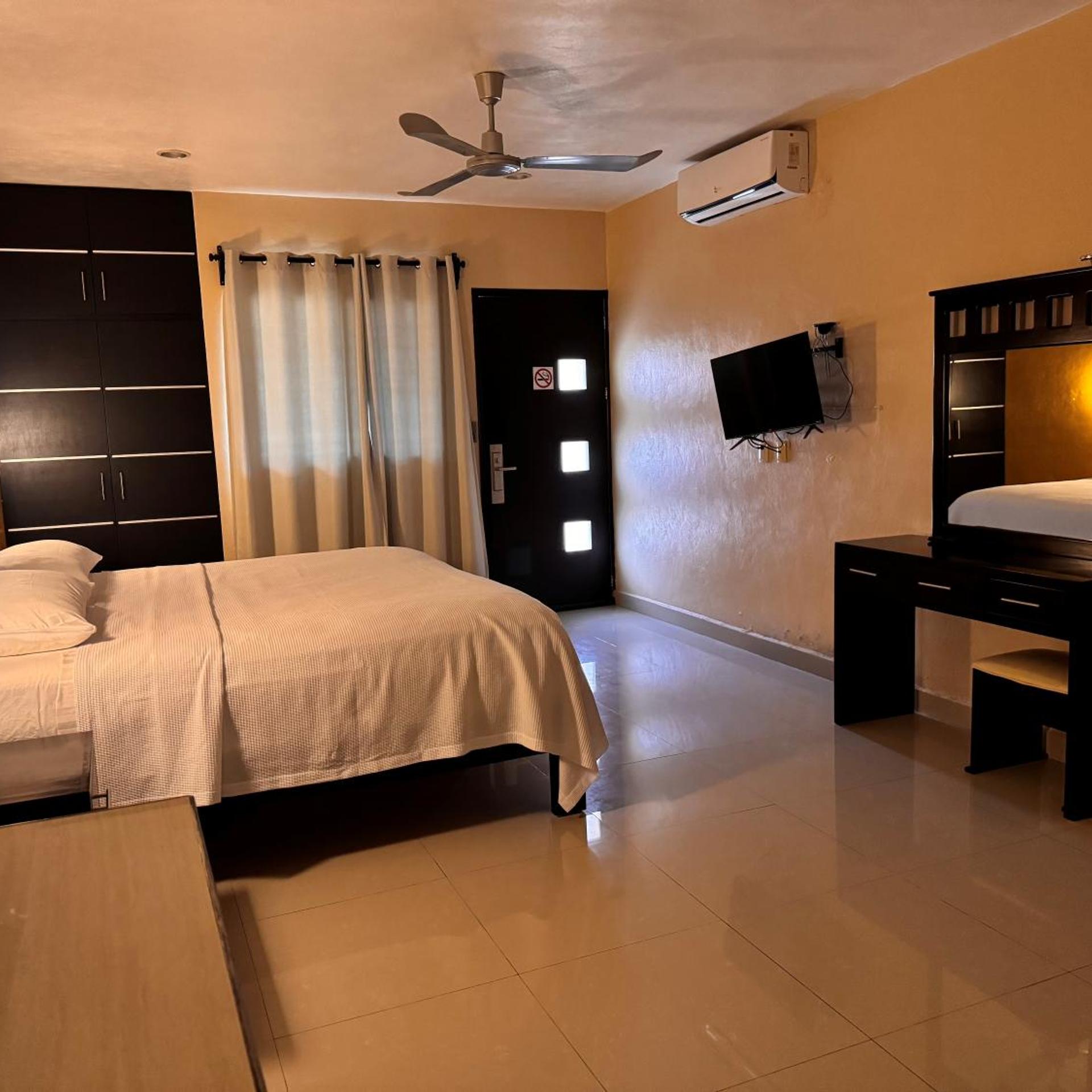 Hotel Avila 11/41