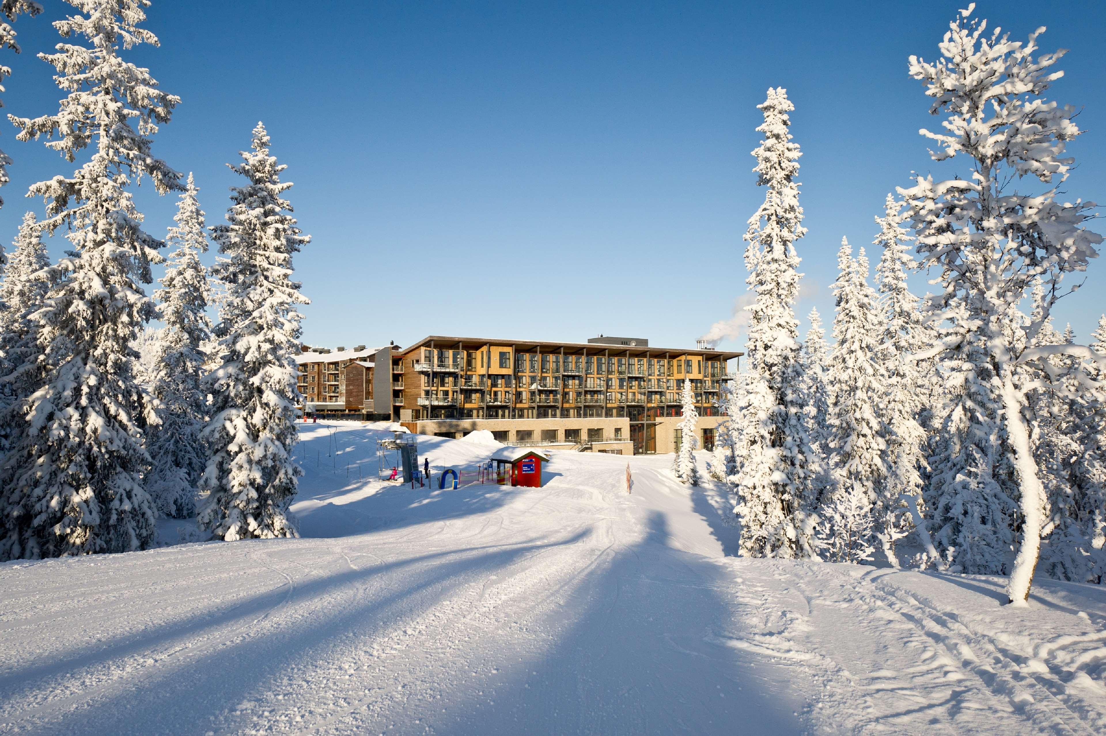 Radisson Blu Mountain Resort & Residences 7/50