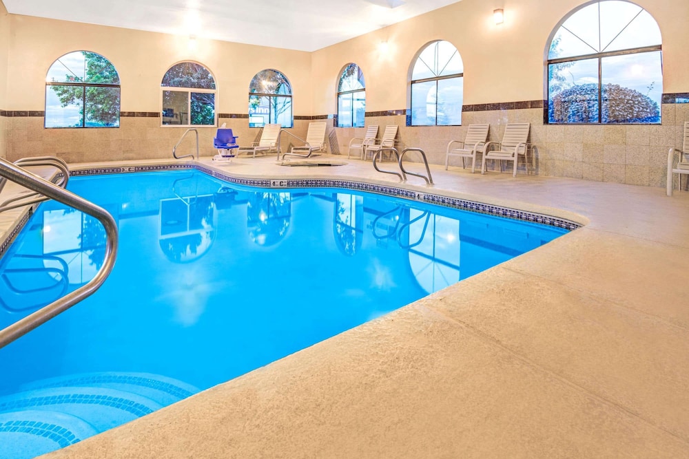Days Inn By Wyndham Rio Rancho 3/24