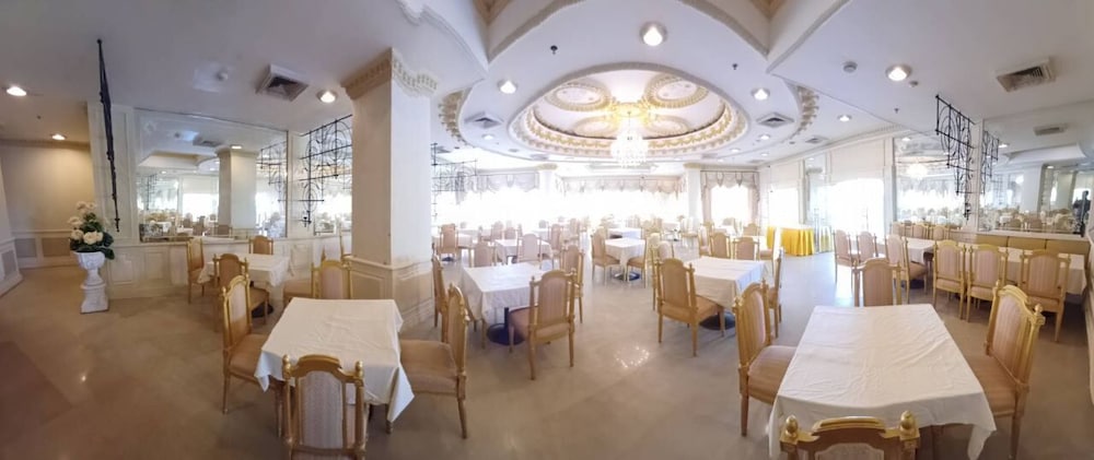Adriatic Palace Pattaya 27/38