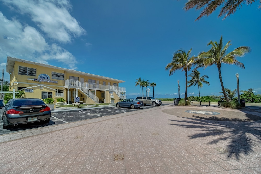 Hollywood Beach Hotels 2/92