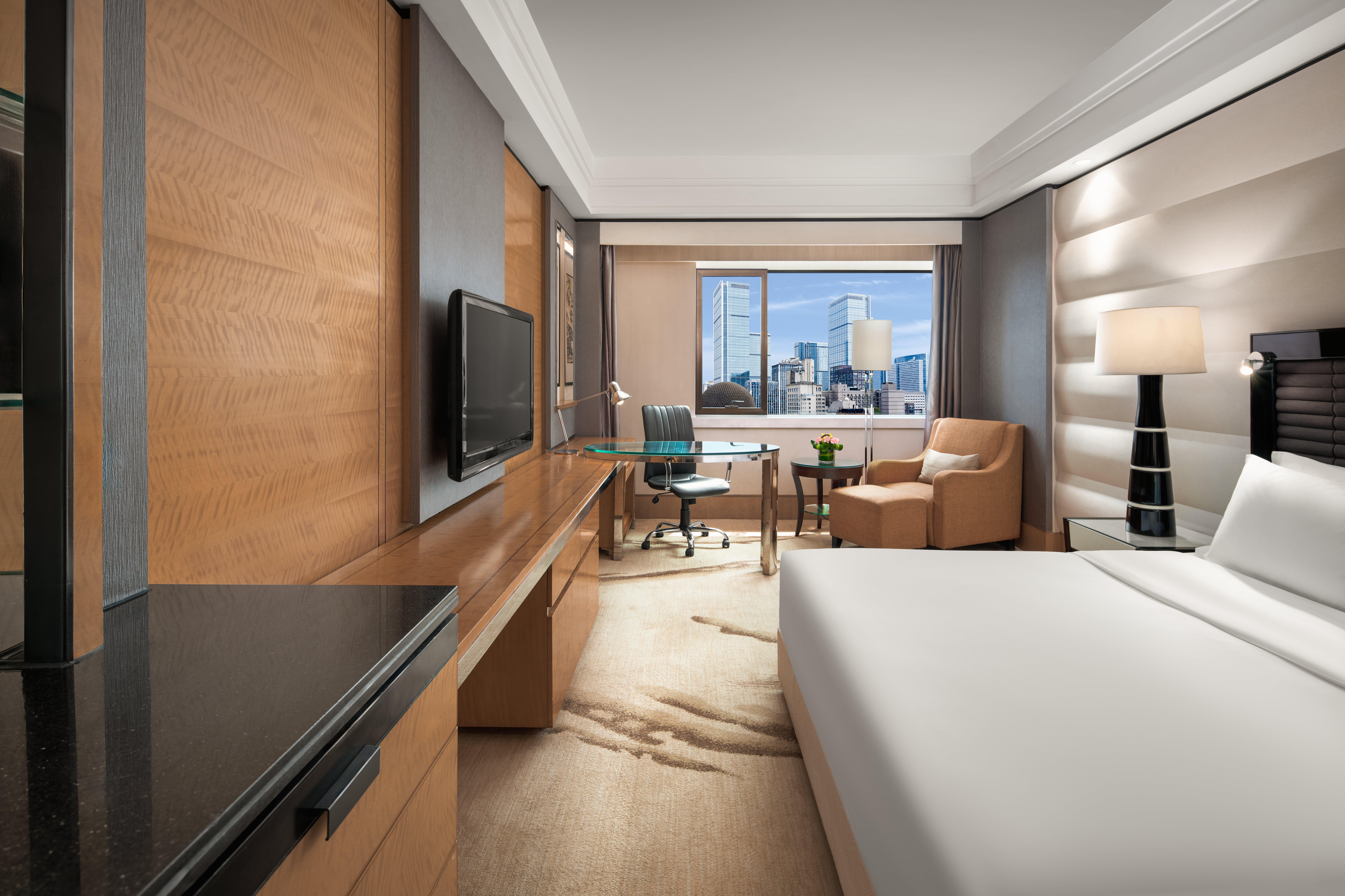 Premium, Double Bed, Crowne Plaza Chengdu City Center 2/3