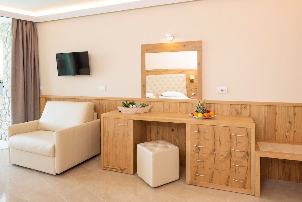 Golf Hotel Ca' Degli Ulivi 55/72