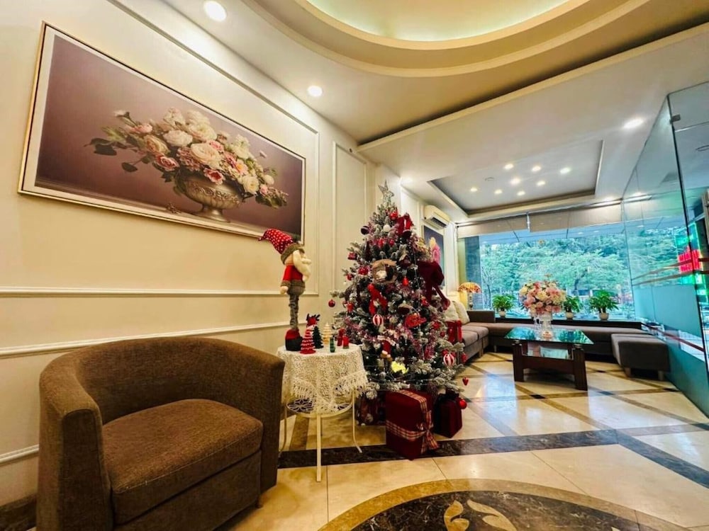 Hoa Hong 2 Hotel 33/38