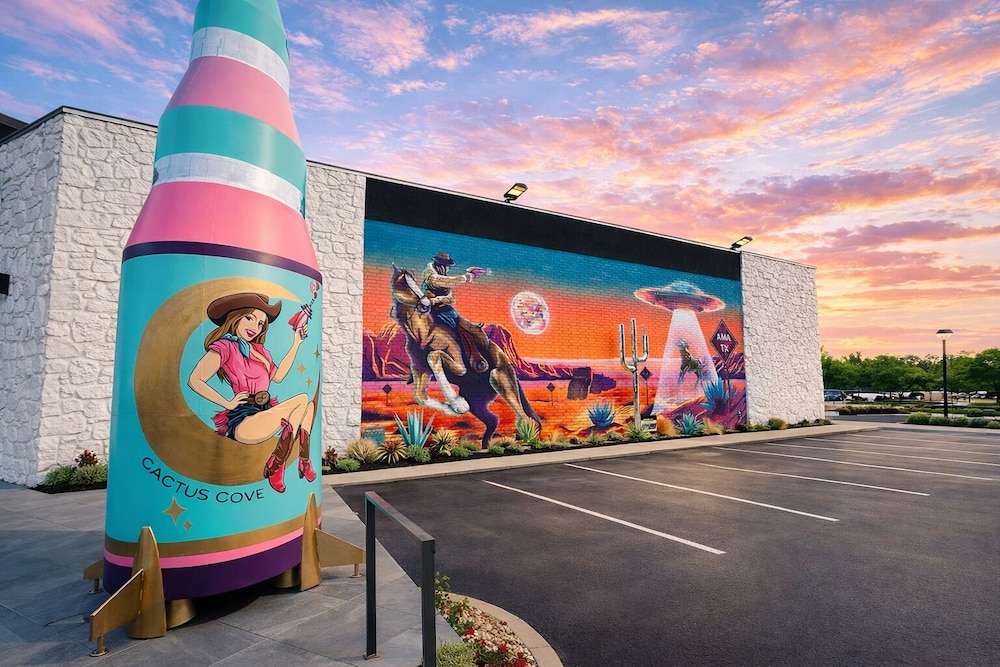 The Cactus Cove Inn And Suites 41/49