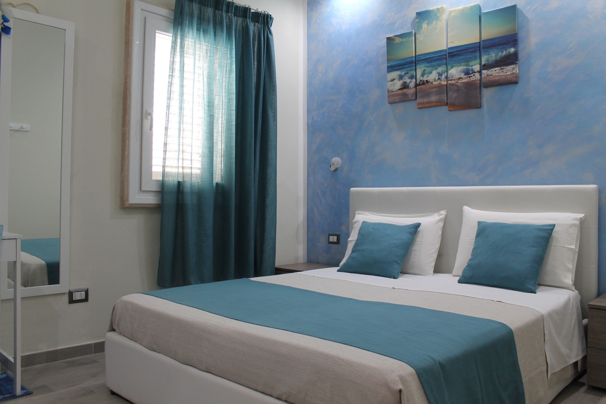 COMFORT, DOUBLE BED