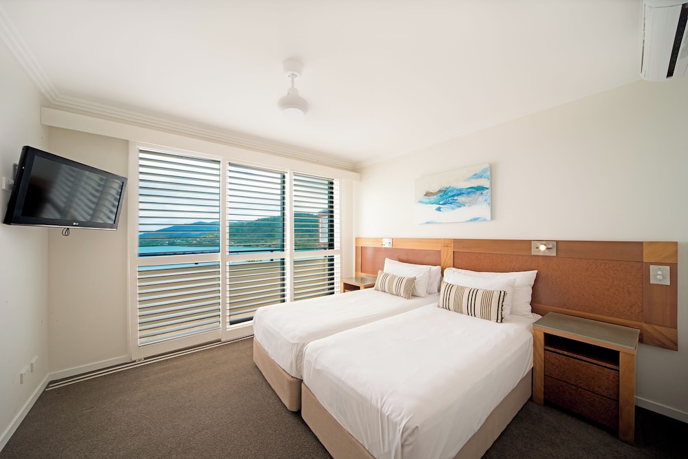 3 Bedrooms, Sub Penthouse, Apartment, Twin Beds, 2 King Beds