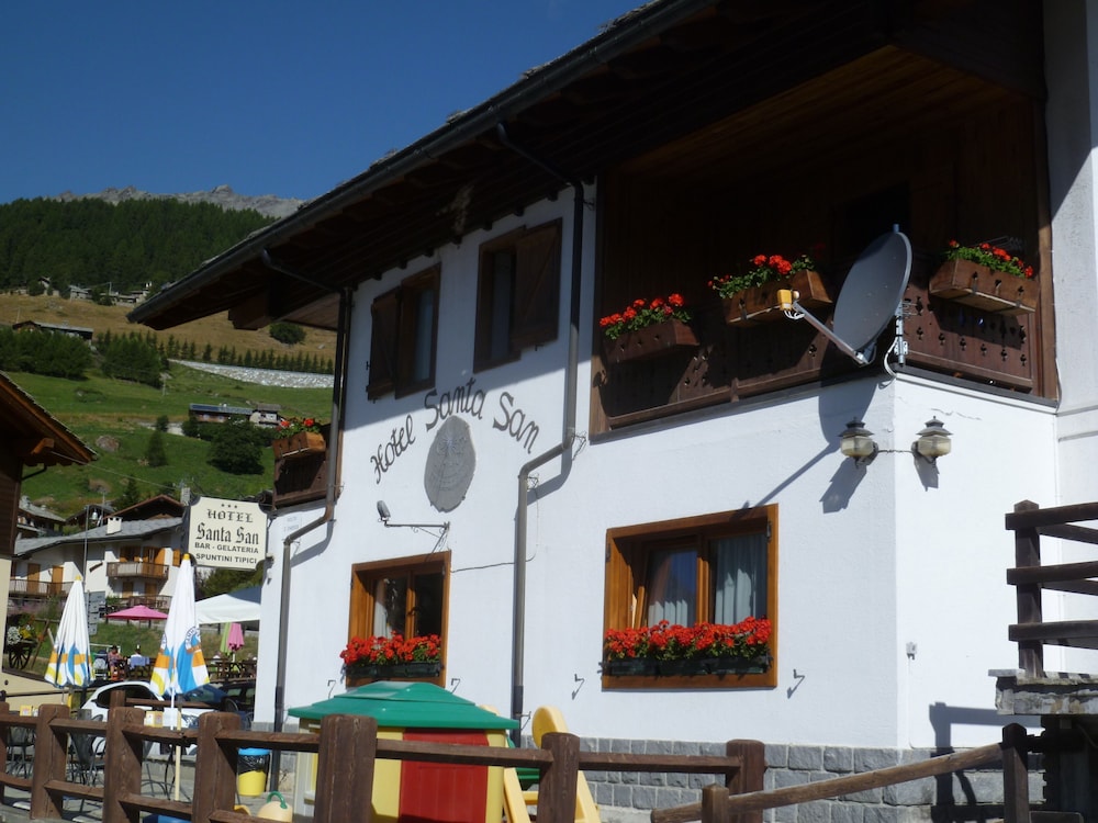 Hotel Santa San 2/69