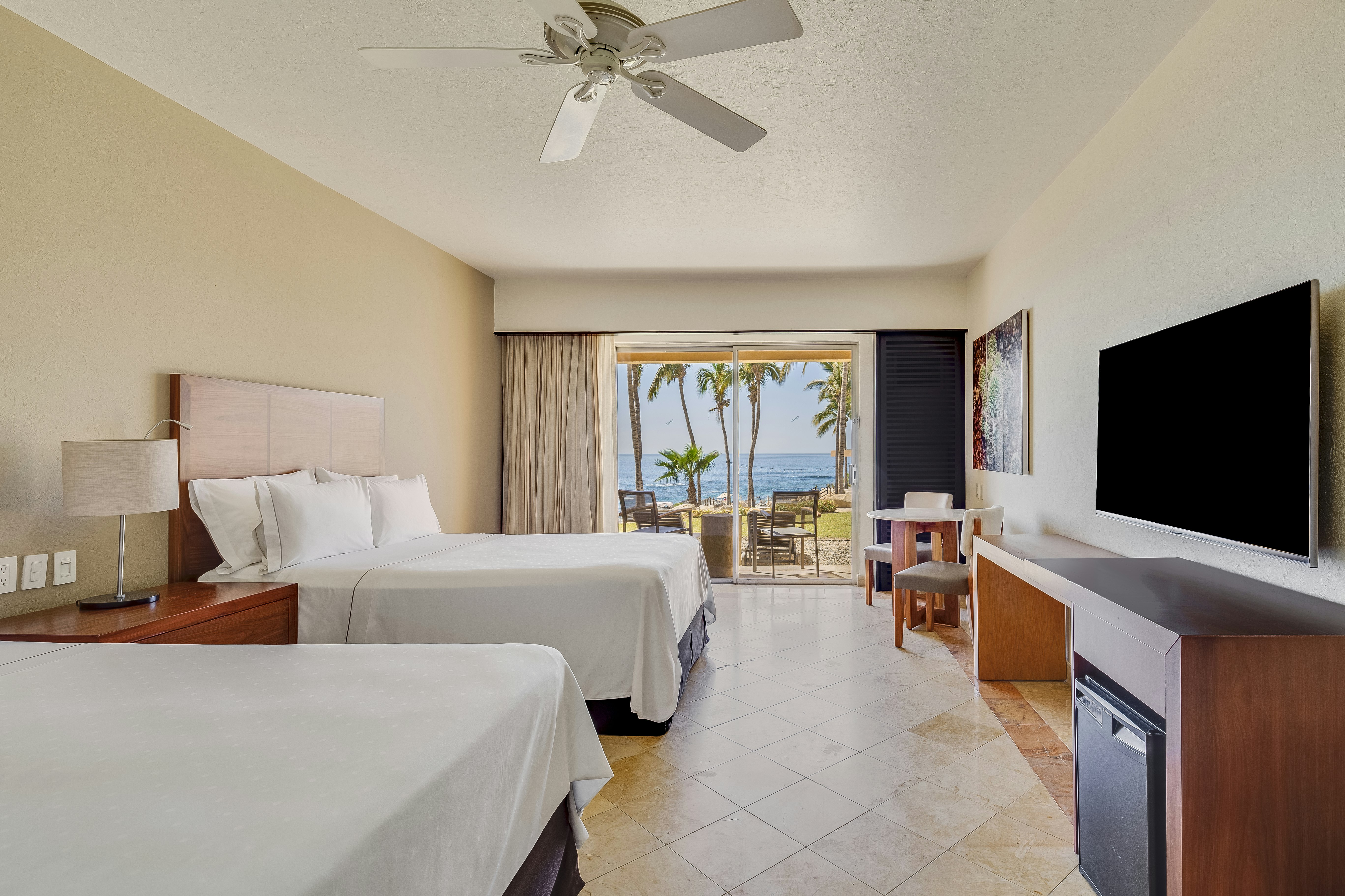 Room, 2 Double Beds, Ocean View, Sun Room