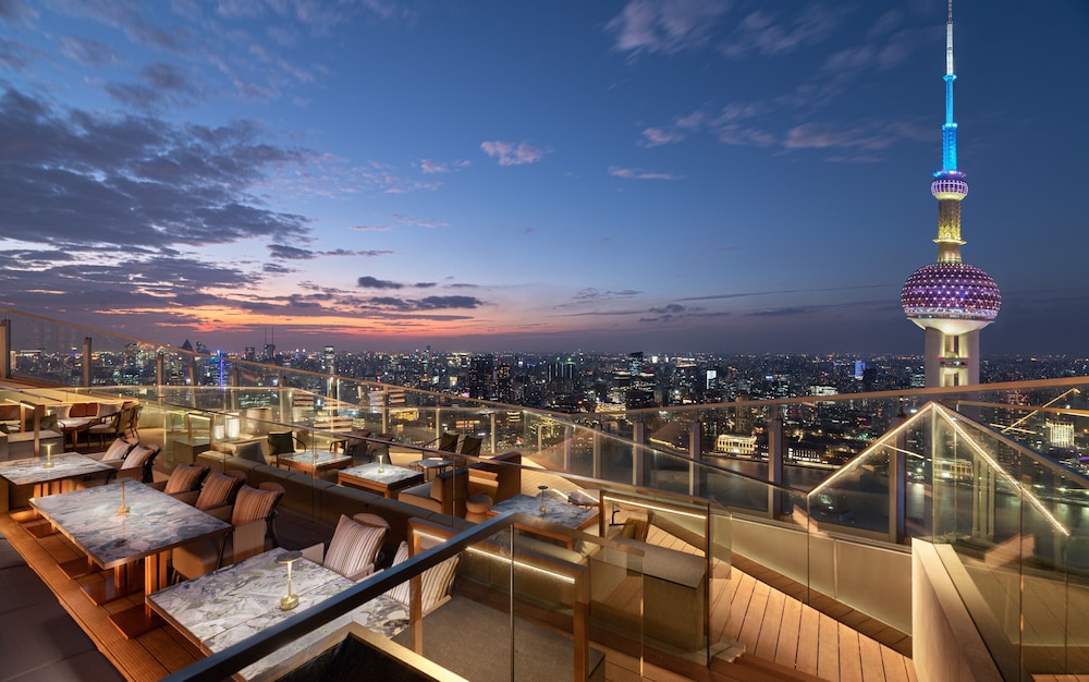 The Ritz Carlton Shanghai Pudong 65/68