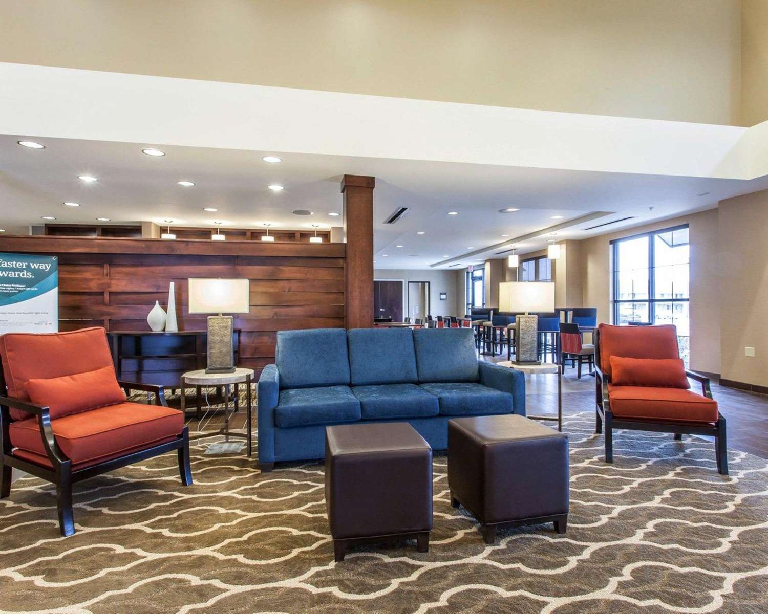 Comfort Suites Youngstown North 18/37
