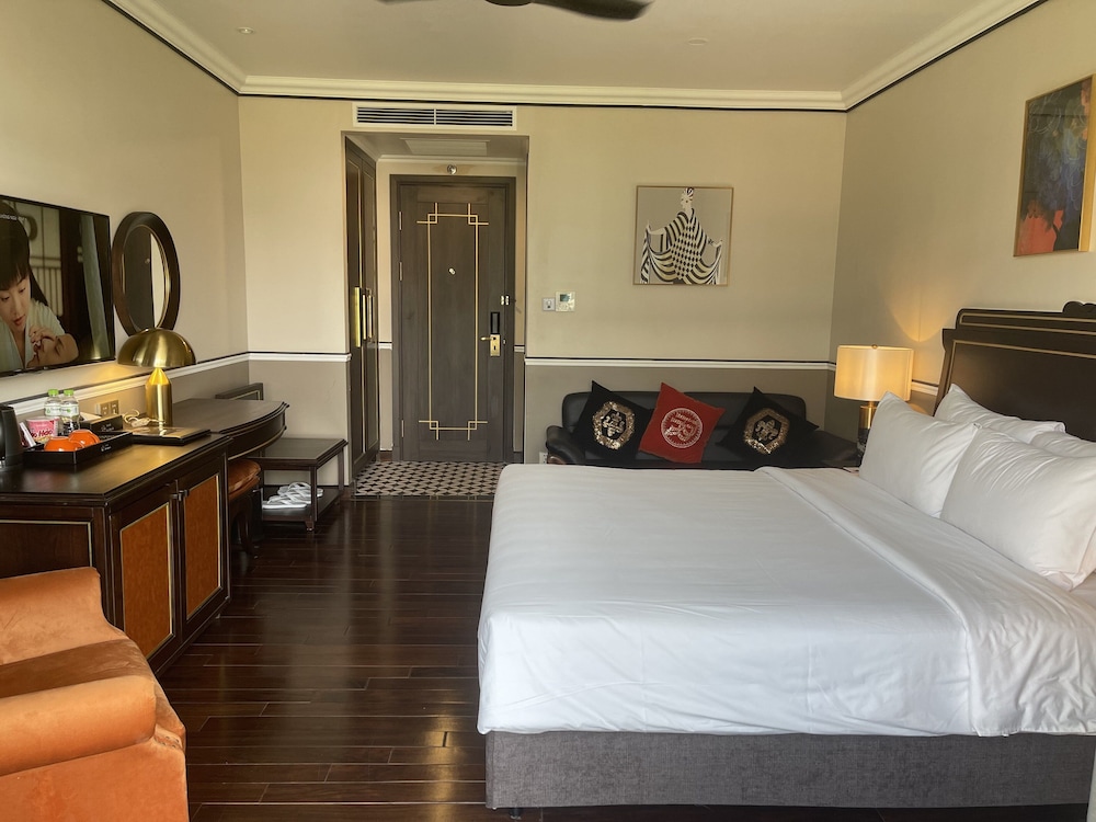 Hotel Du Monde Art 10/49