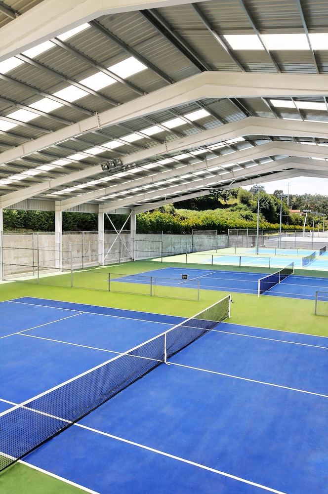Open Village Sports Hotel Amp Spa Club 37/47