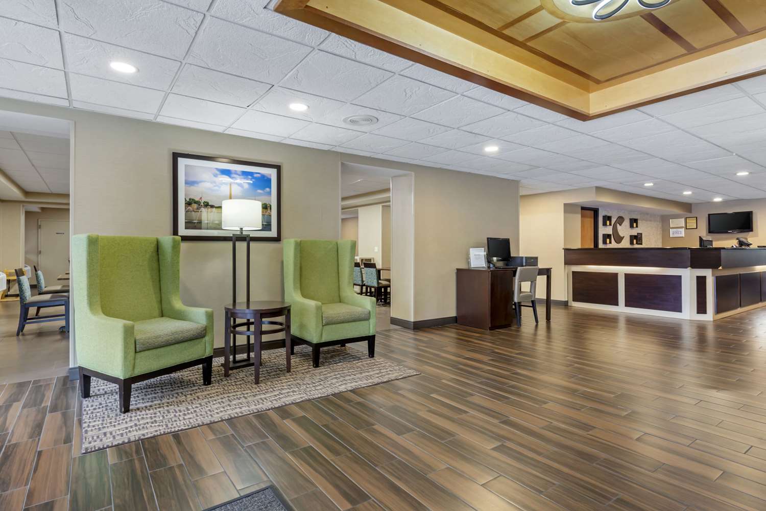 Comfort Inn Herndon Reston 20/32