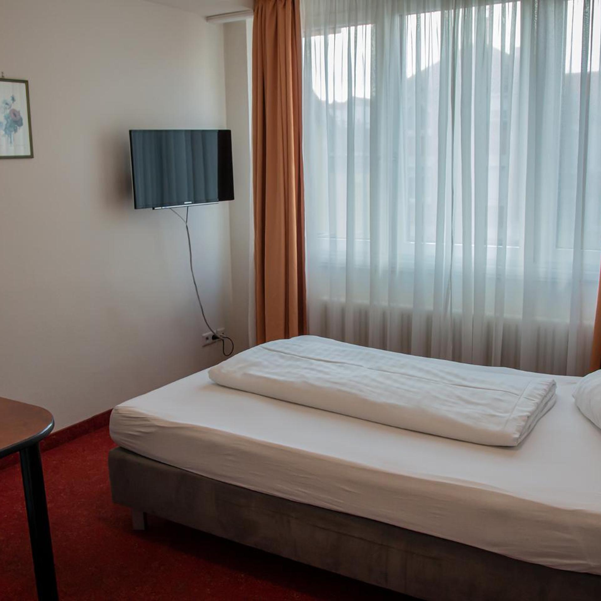 Hotel Alpha 11/26