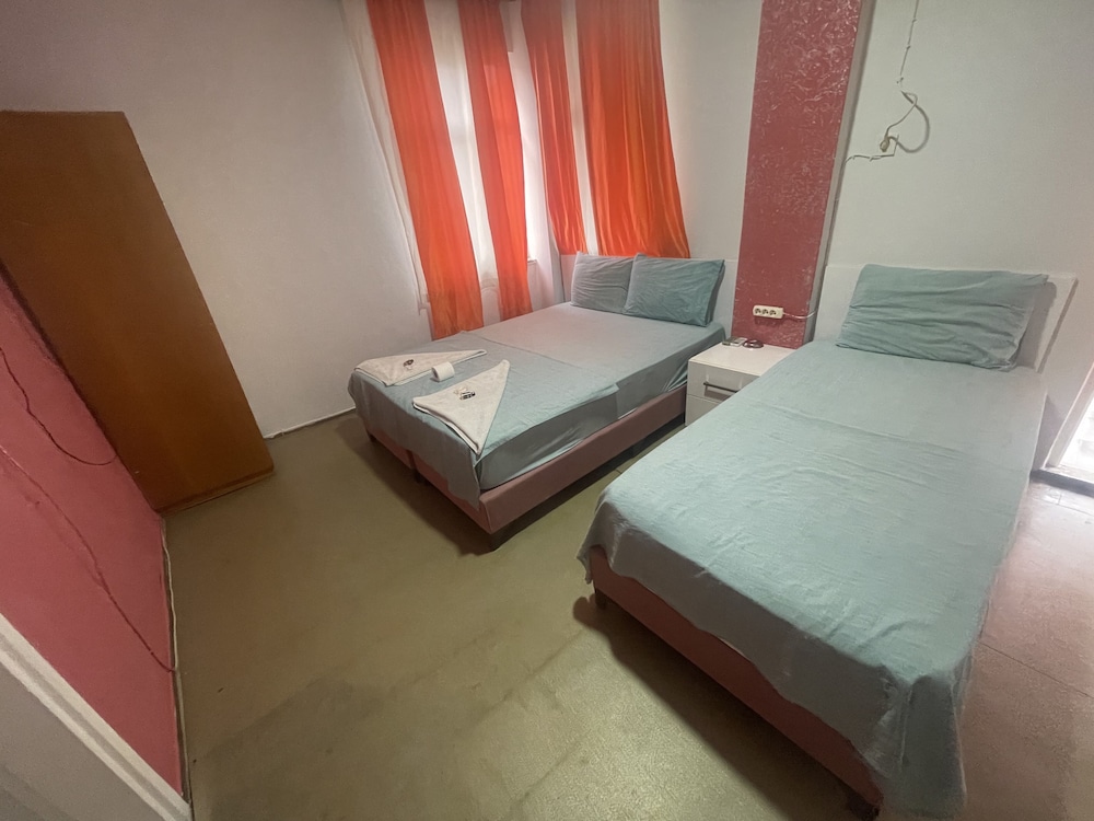 Ersoy Ak Pansiyon 8/50