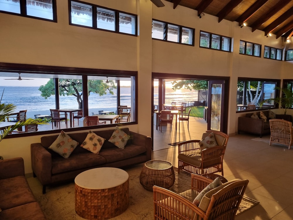 ERATAP BEACH RESORT 24/50