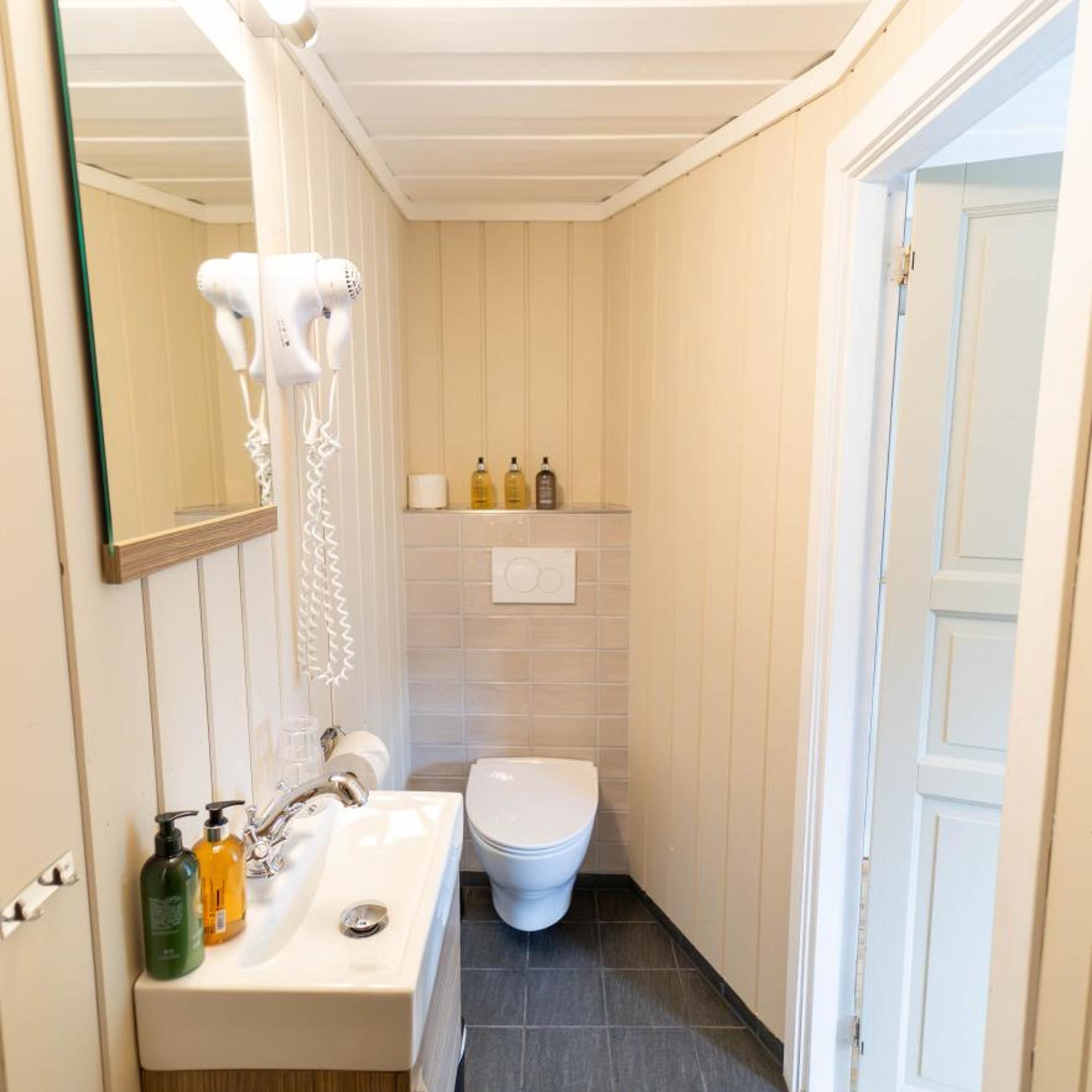 Roisheim Hotell 58/60
