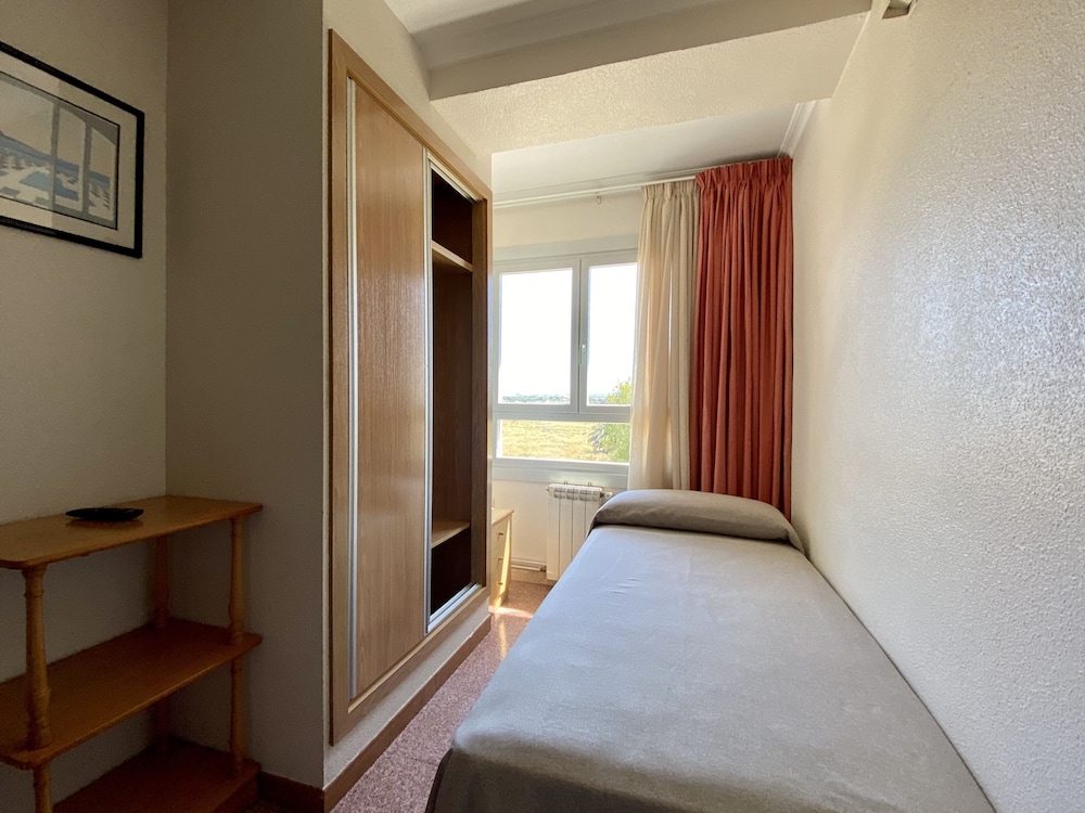 Hostal Pensimar 23/64