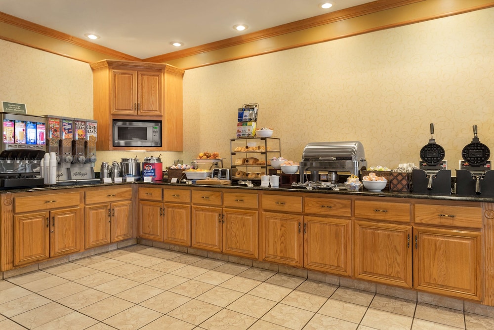 Country Inn Suites By Radisson Valdosta Ga 31/41
