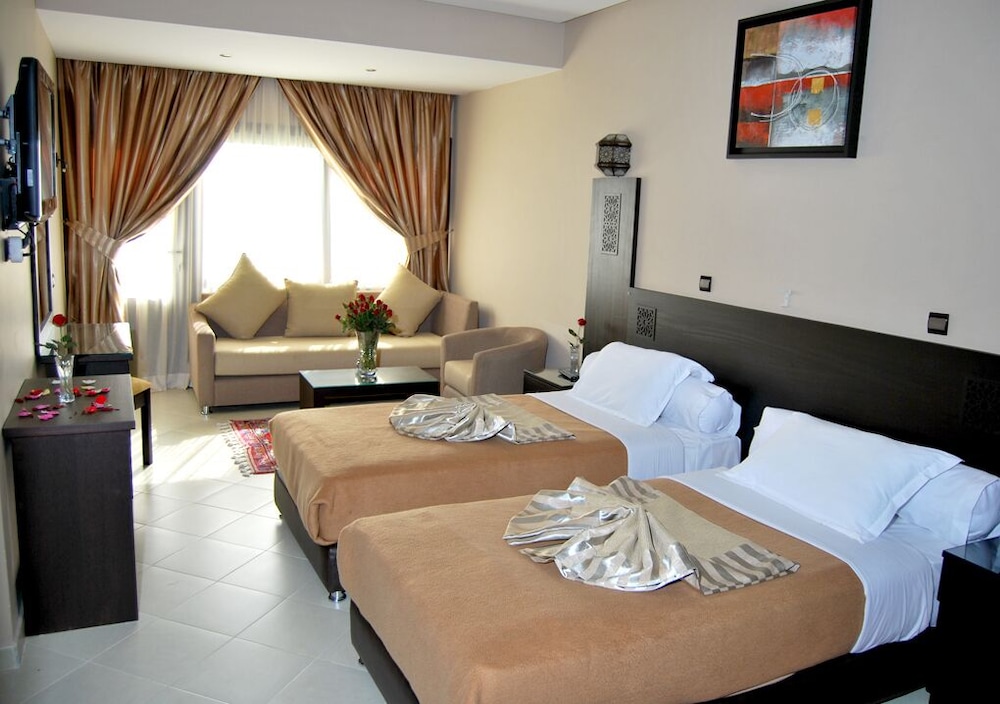 SUITE HOTEL TILILA 13/39