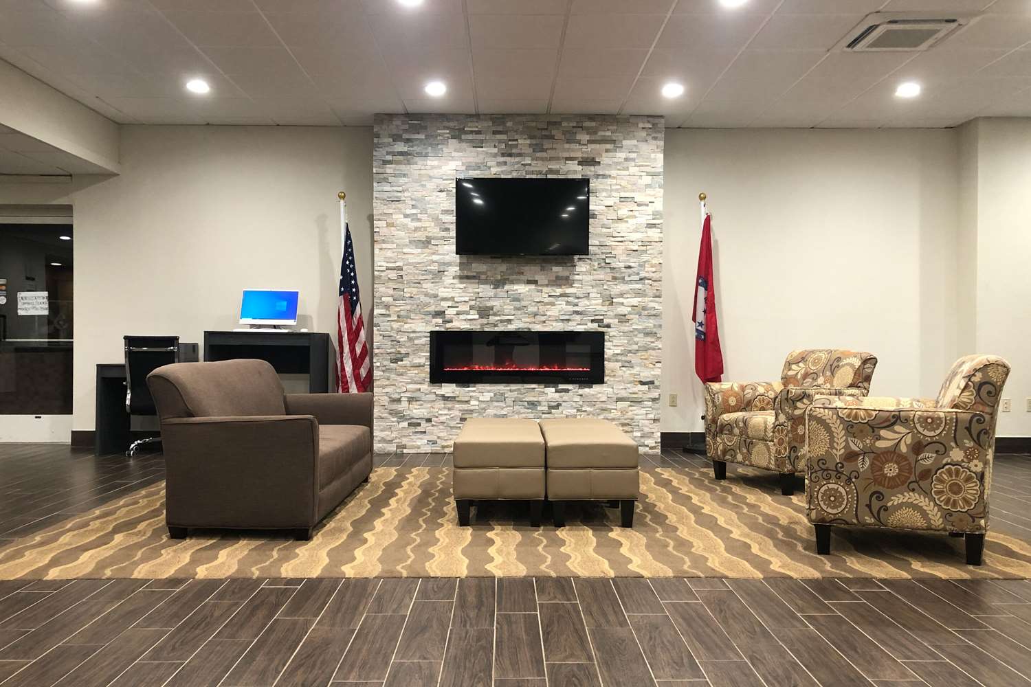 Quality Inn & Suites Paragould 13/19