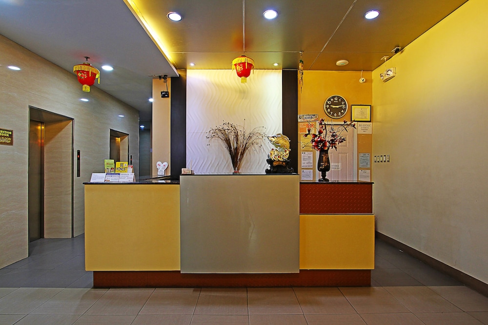 Andy Hotel 3/44