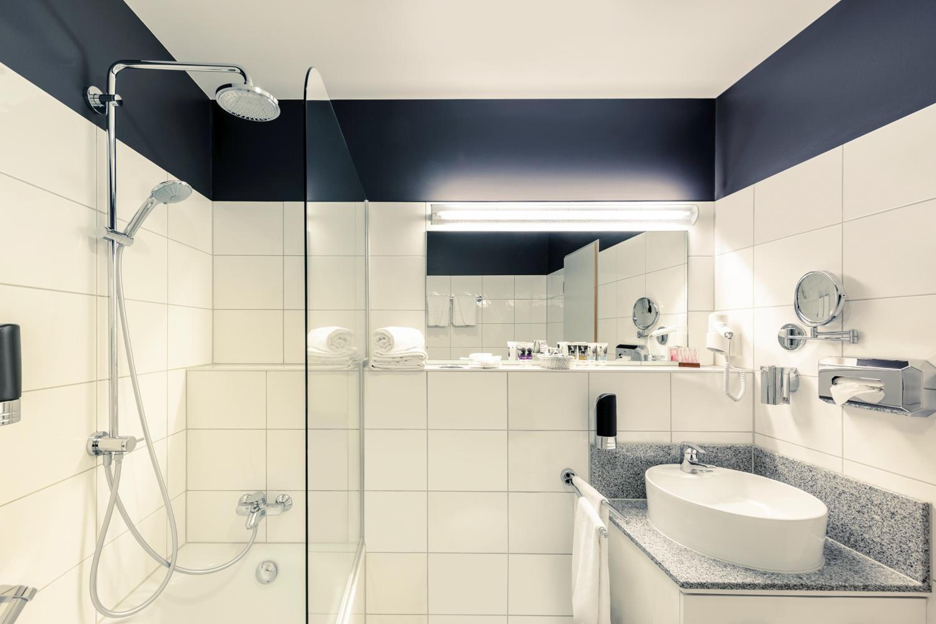 جناح سوبيريور، HOTEL 28 MYEONGDONG 3/3