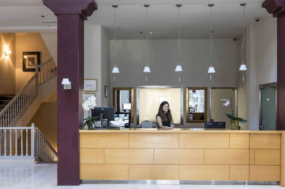 Parador de Vic-Sau 16/60